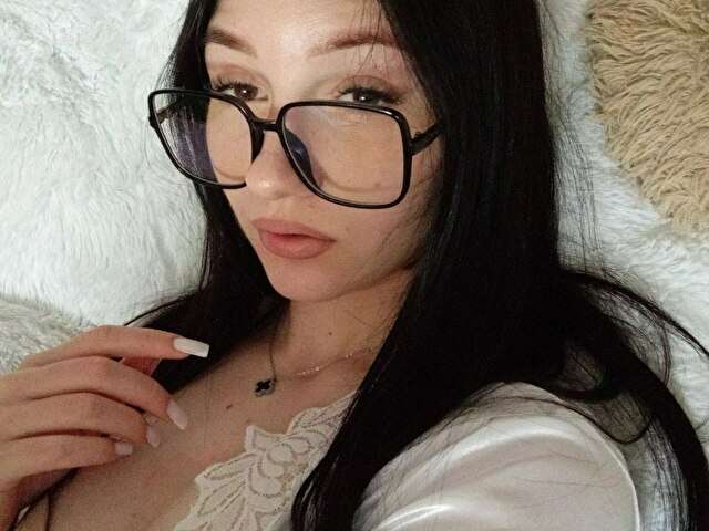 ALISASTAR amateur webcam photo