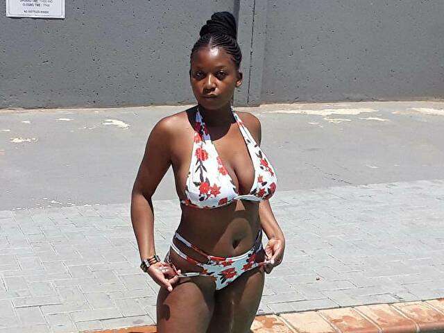 BOOBIEX04 amateur webcam photo