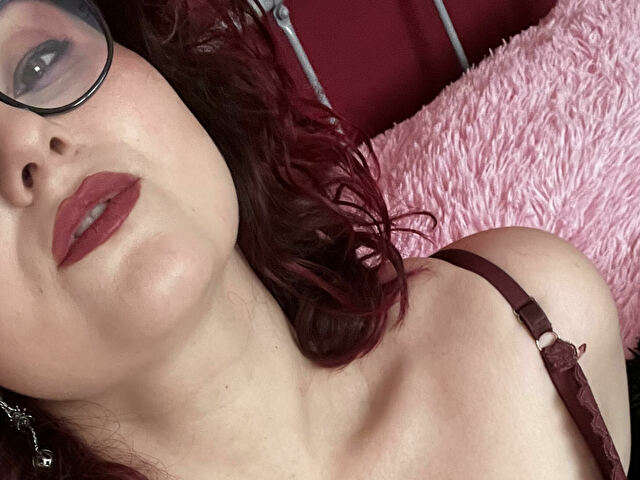 GODDESSCARLA amateur webcam photo