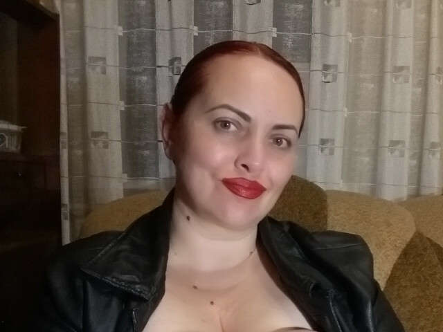 HORNYCARLA amateur webcam photo