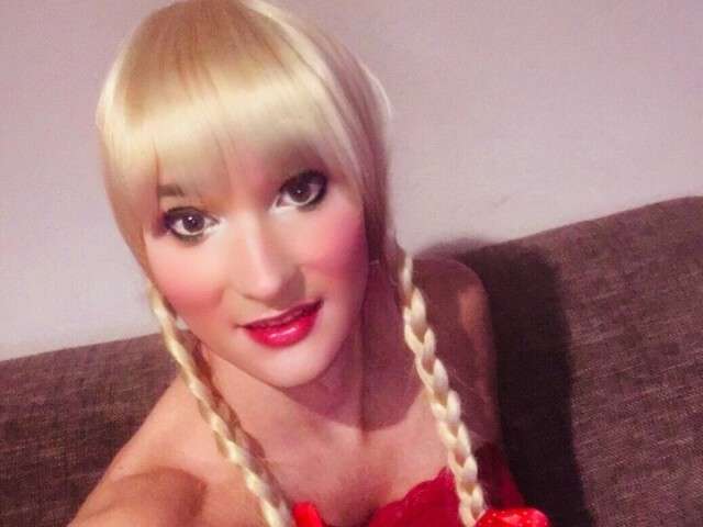HORNYMARY amateur webcam photo