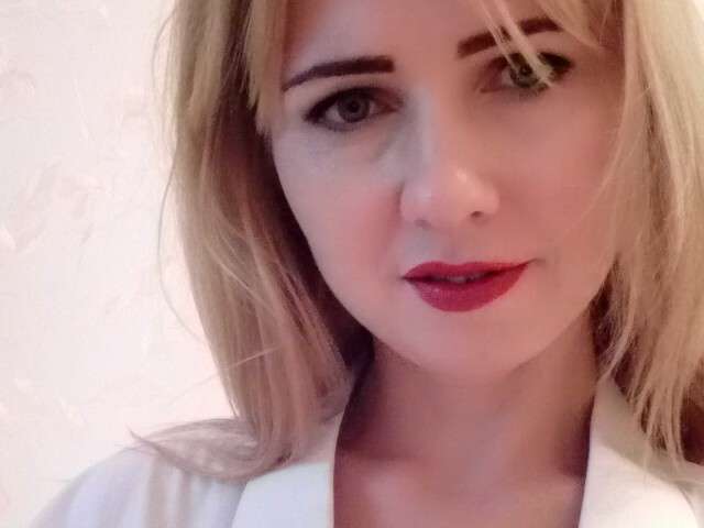 LADYMILANA amateur webcam photo