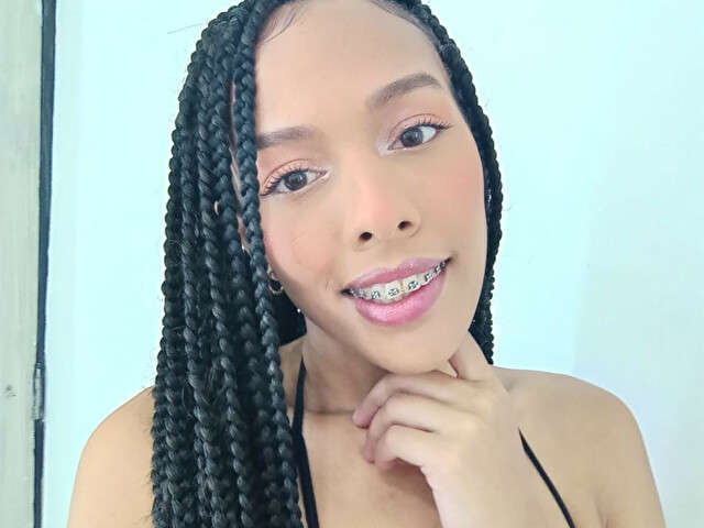 LAURAGREEN amateur webcam photo