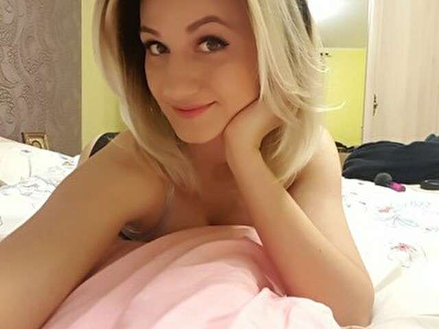 HONEYANGEL amateur webcam photo